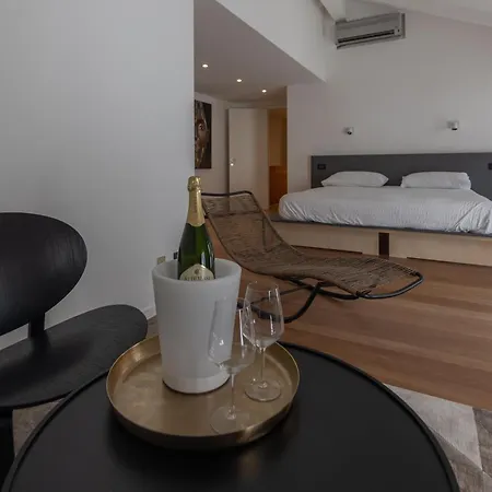 La Barchessa Loft & - Free Parking Guest house