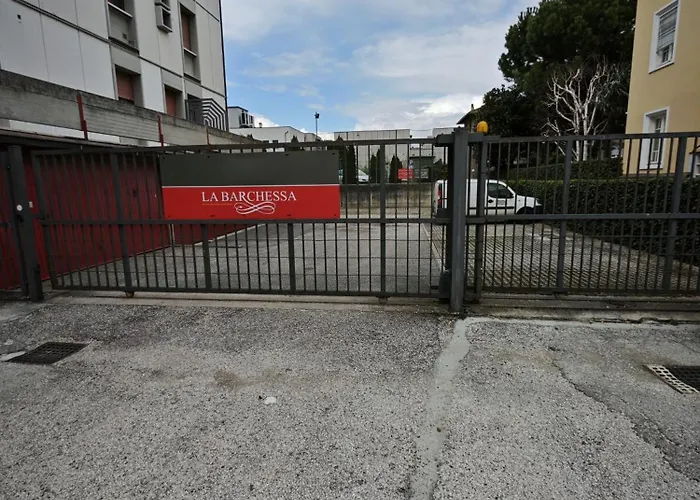 La Barchessa Loft & - Free Parking בית הארחה